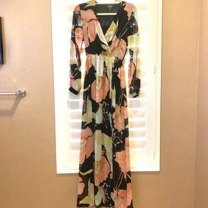 Lulu's Dresses - Wondrous water lily black flows print dress Lulu's Dresses - Wondrous water lily black flows print dress